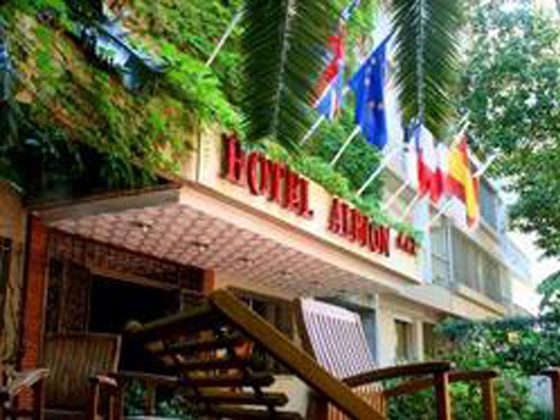 Adonis Ajaccio - Albion Hotel Ajaccio (Corsica)